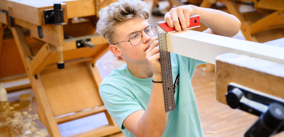 Bau dir deine Zukunft und mach deine Lehre als ZimmererIn!